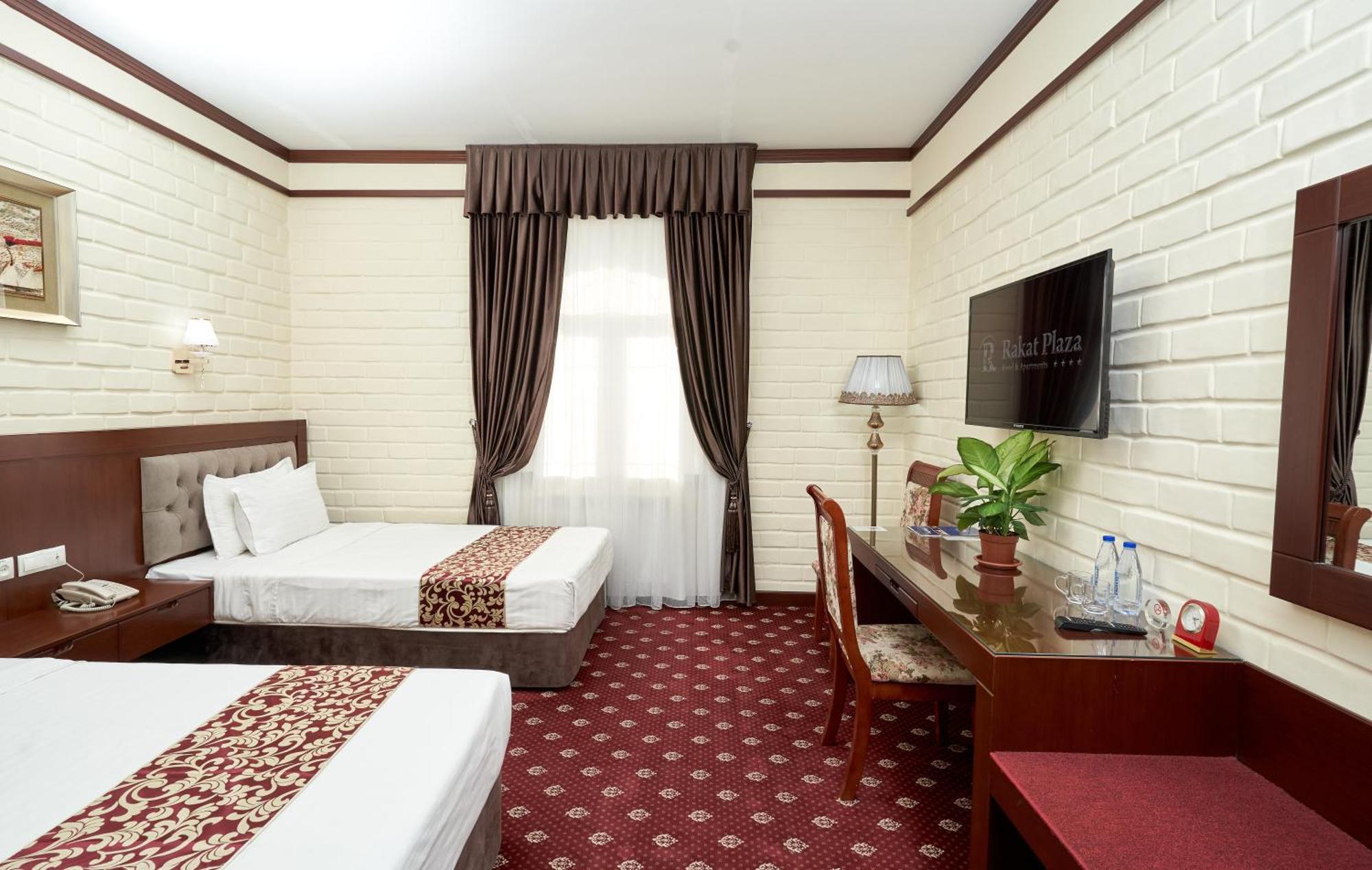 Rakat Plaza Hotel ทาชเคนต์ ภายนอก รูปภาพ